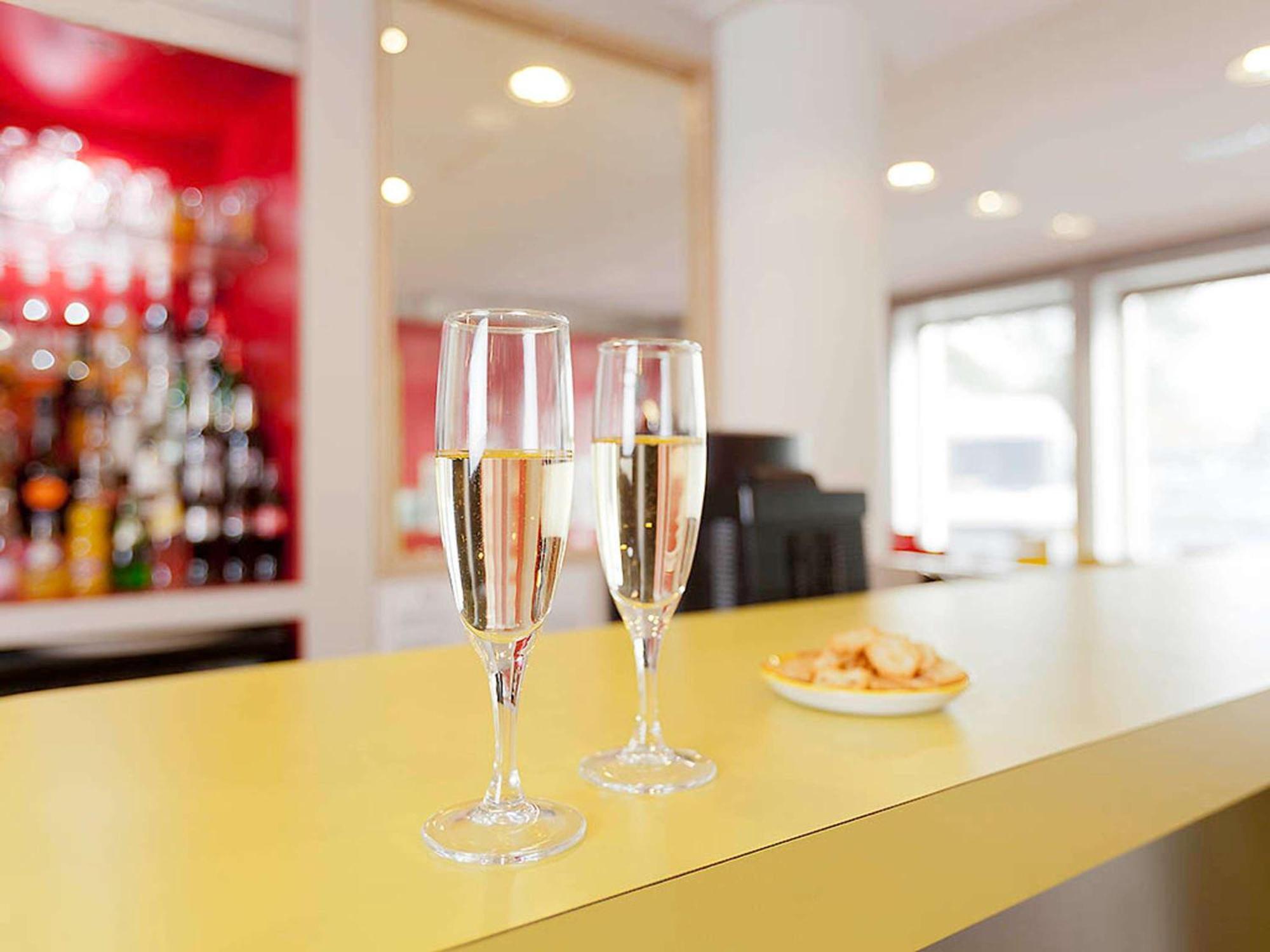 Ibis Styles Honfleur Centre Historique Hotel Ngoại thất bức ảnh